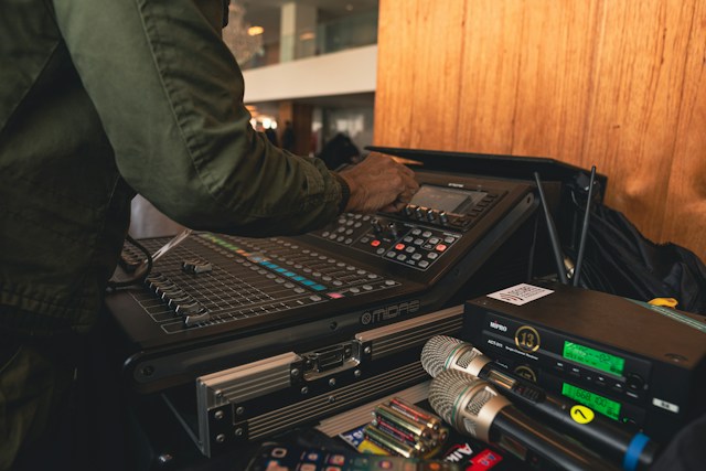 How Much Is An Audiovisual Rental